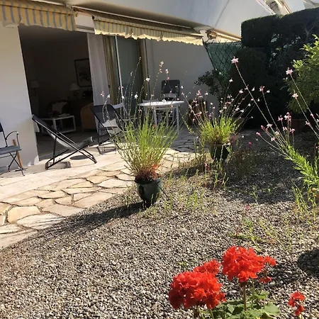 Apartment Les Oliviers 3, Domaine De Pierre Longue Cannes